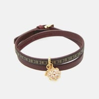 اسوارة كارولينا هيريرا