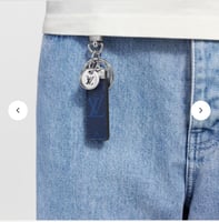 ميدالية لوي فيتون رجالي