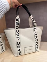 شنطة مارك جاكوبس/توت باق مقاس كبير