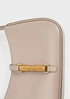 شنطة تشارلز اند كيث