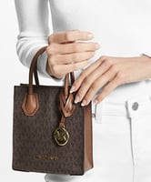 شنطة مايكل كورس | سمول