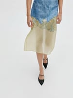 كعب تشارلز اند كيث