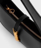 شنطة تشارلز اند كيث/اسود