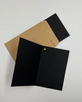 كرت اسود فخم قابل للكتابه (High Copy)