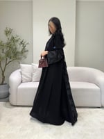 عباية نجلاء