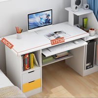 طاولة مكتب كمبيوتر ذات تصميم بسيط