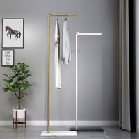 حاملة ملابس معدنية شيك وأنيقة