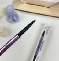 قلم حواجب بديل اربن ديكاي