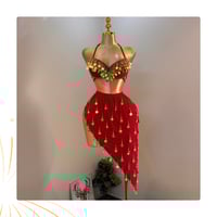 بدلة رقص مصري فخمة وأنيقة متعددة الالوان