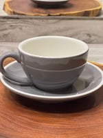 كوب كابتشينو إبيك اكمي رمادي