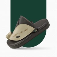 حذاء شرقي مطرز