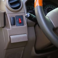 قاعدة حامل أكواب للربع والشاص التايوتا