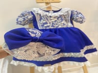 فستان مع الشك و الكرستال + قبعة فرنسية