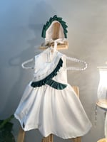 فستان مع اللولو والكريستال و كشكش لون اخضر + قبعة...