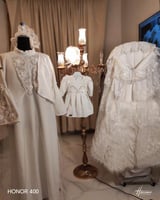 طقم مكون من روب أم قطعتين + ربطة شعر الام + فستان...