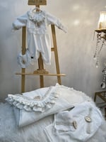 مدس الكرستال مع البروش الفكتوري + افرول الكرستال م...