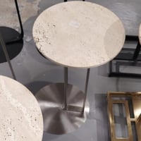 طاولات خدمه جاهزه