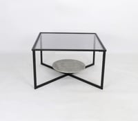 طاوله مفرد دورين سطح زجاج شفاف