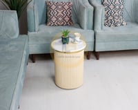 طاولة خدمة لون بيج