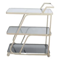 عربية تقديم لون شمباني 3 دور زجاج اسود شفاف