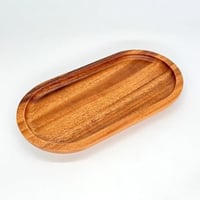 صينية تقديم بيضاوية من خشب الجوز