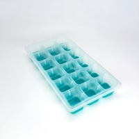 قالب ثلج مع غطاء 18 مكعب وسط