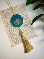 تعليقة سيارة انيقة مزخرفه بأية الكرسي مع دنديش من...