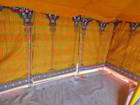 خيمة 3 طبقات, مقاس 5×8×2 ياردة, أبيض مخطط أسود, مو...