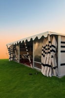 خيمة الفخامة مقاس 10×6 م , واجهة شفاف مع ستائر , ض...