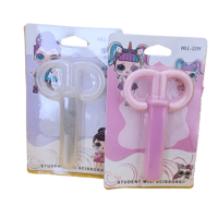 student mini scissors مقص اطفال صغير