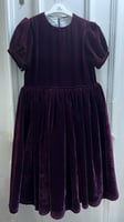 فستان مخمل عنابي استلام فوري مقاس١٢-١٣