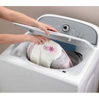 كرسي الاطفال الهزاز من بيبي لوف