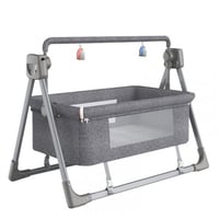 مهد هزاز ذاتيا بجهاز تحكم عن بعد