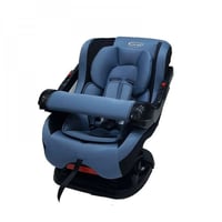 كرسي سيارة للاطفال