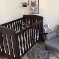 سرير اطفال خشبي من boori الانيق