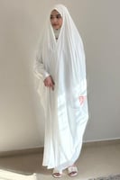 عباية راس لون أبيض 1319
