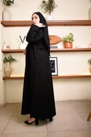 عبايه بشك يدوي منثور