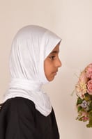 حجاب اسلامي قطن مع طقطق - أبيض