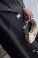 عباية ميرورز