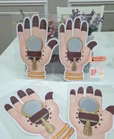 كفوف الحناء مع المرايا