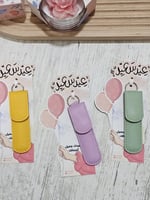 كرت مع مبرد اظافر