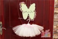 تعليقة على شكل فراشه