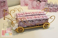 صحن على شكل عربه