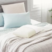 مخدة طبية ميموري فوم