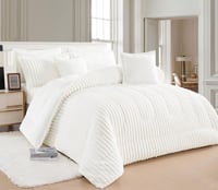 مفرش درتا مخمل فرو مزدوج-8قطع