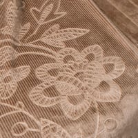 بطانية رود مخمل مفرد ونص-لون بني غامق