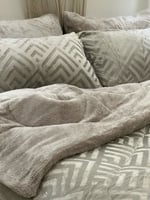 مفرش لينا مزدوج