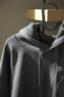 هودي شتوي ببطانة من الفرو الناعم لون رمادي