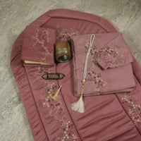 سجاد صلاة نسائي فوم وردي