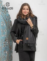 وشاح جوخ أسود GRACE